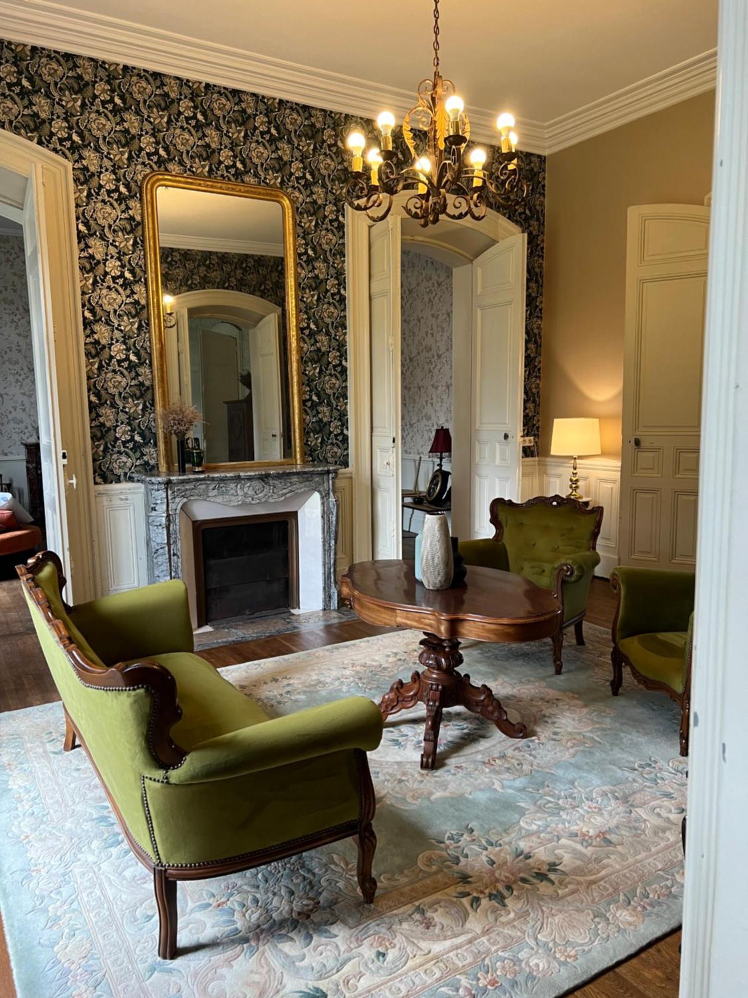 Bed and Breakfast Domaine Du Faure Chadurie Exterior foto