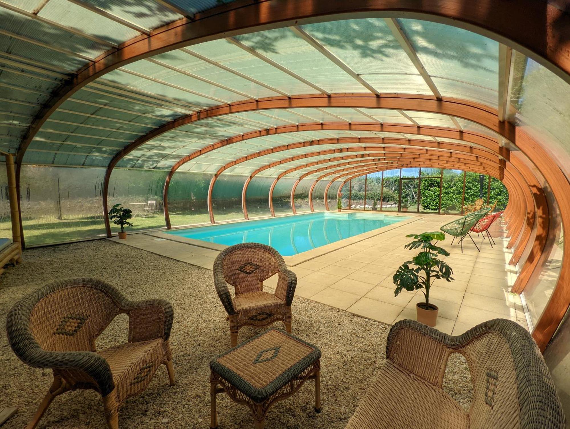 Bed and Breakfast Domaine Du Faure Chadurie Exterior foto